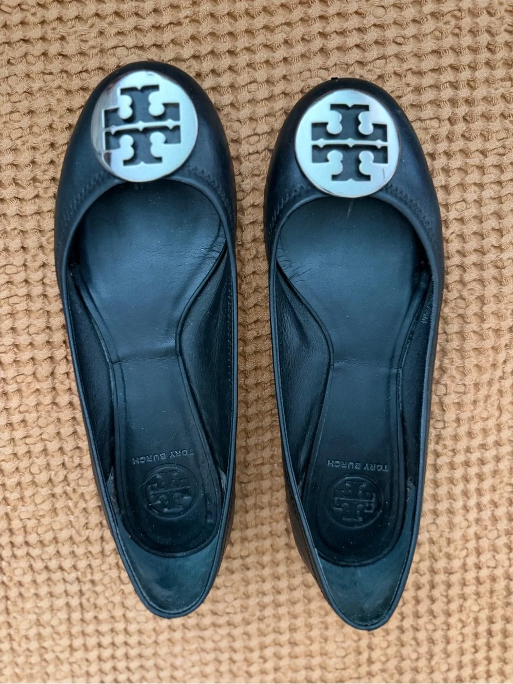 Tory Burch Black Leather Logo Medallion Ballet Flats